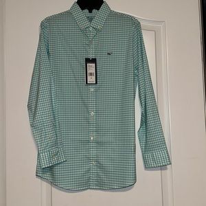 Vineyard vines boy on the go performance whale shirt size medium (12-14) NWT